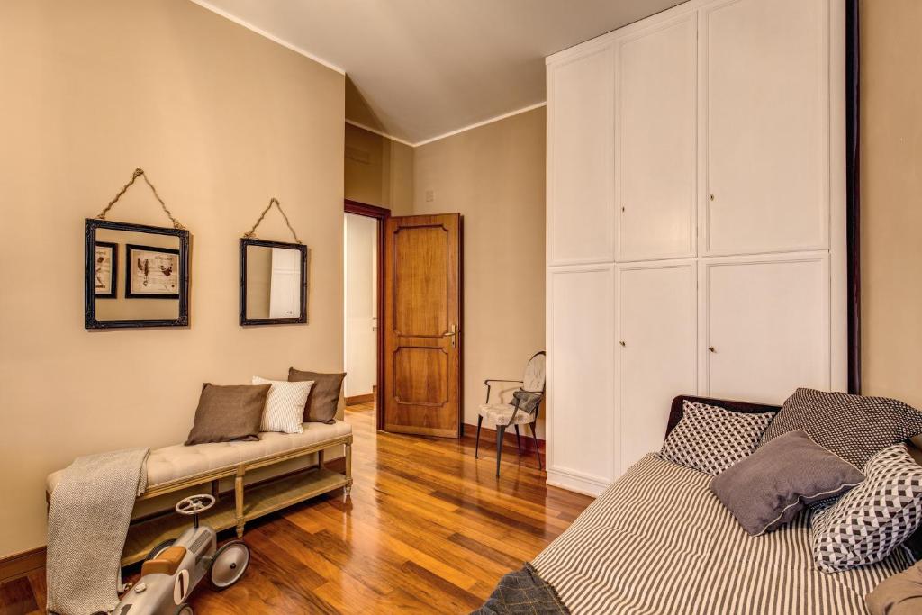 Predel za sedenje v nastanitvi Spanish Steps Miracle Suite