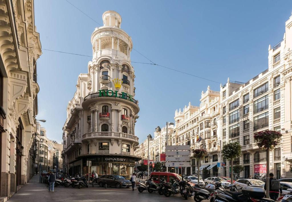 Nespecifikovaný výhled na destinaci Madrid nebo výhled na město při pohledu z apartmánu