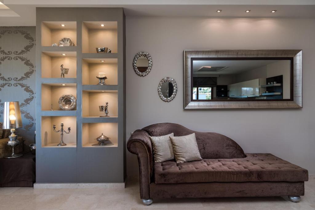 Posedenie v ubytovaní Callista Luxury Residences
