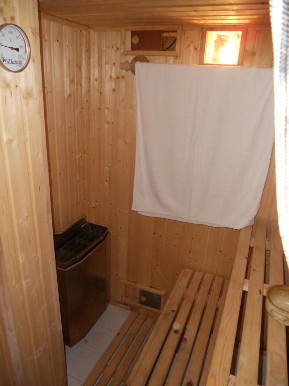 Fotografie z fotogalerie ubytování Chalupa Podhradí v Jiřetíně pod Jedlovou