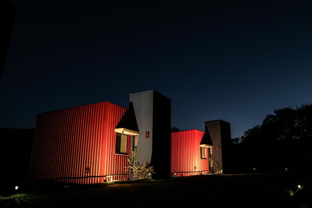  Latitude Lodge