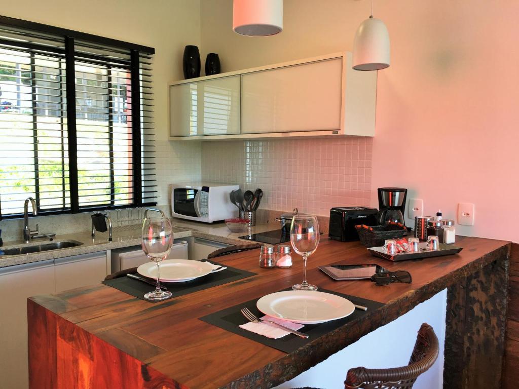 Η κουζίνα ή μικρή κουζίνα στο Latitude Lodge