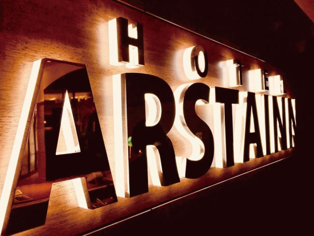 Certifikát, hodnocení, plakát nebo jiný dokument vystavený v ubytování Hotel Arstainn
