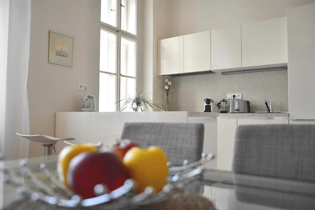 Apartment in the heart of Prague - 3