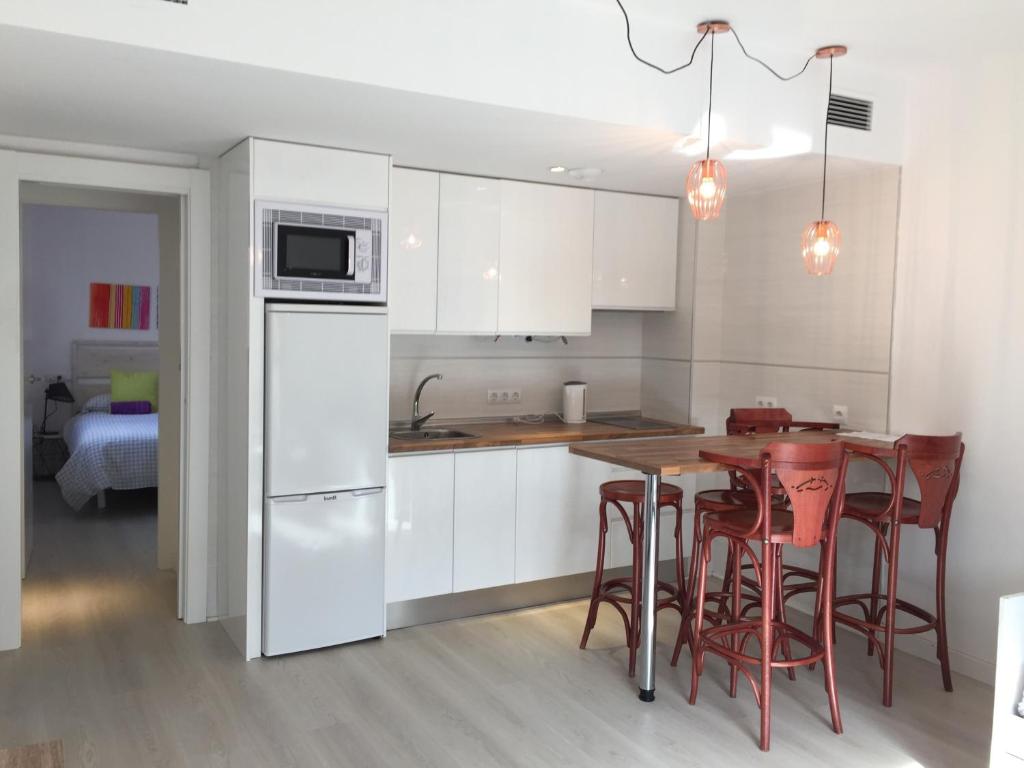 Kuchyň nebo kuchyňský kout v ubytování Apartaments Center 2 bedrooms