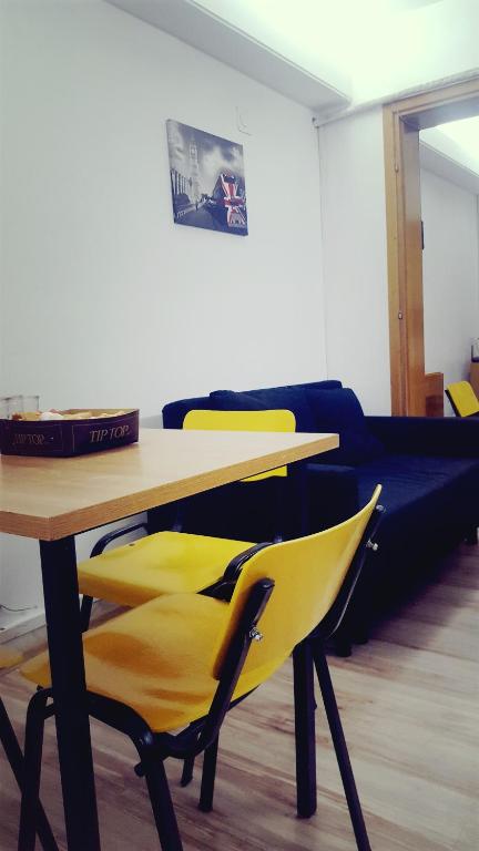 Posezení v ubytování Sleep Inn Hostel