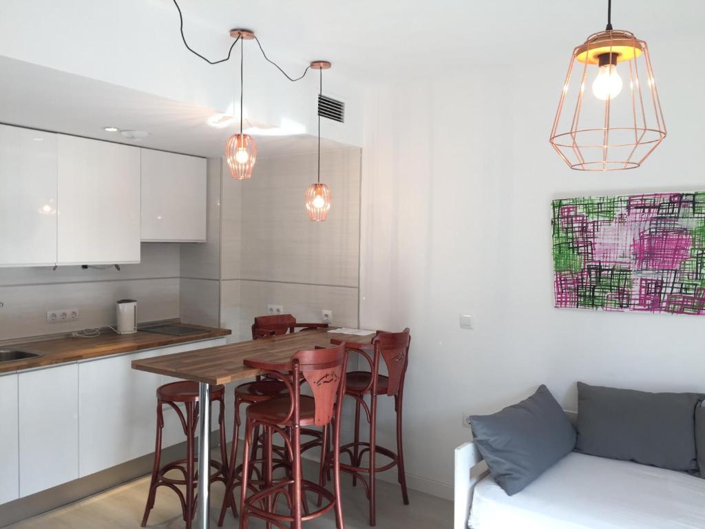 Kuchyň nebo kuchyňský kout v ubytování Apartaments Center 2 bedrooms