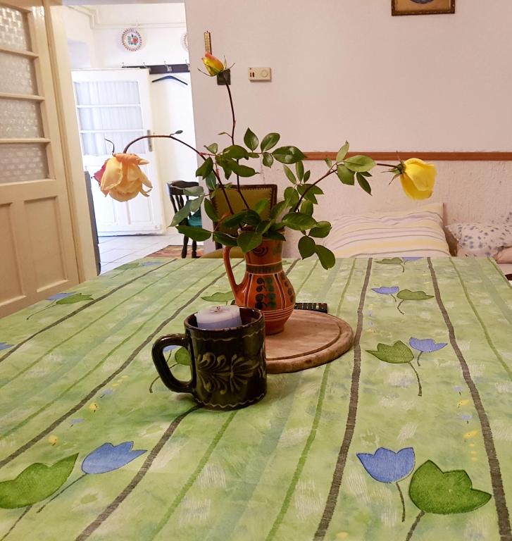 Postel nebo postele na pokoji v ubytování Kúti Vendégház