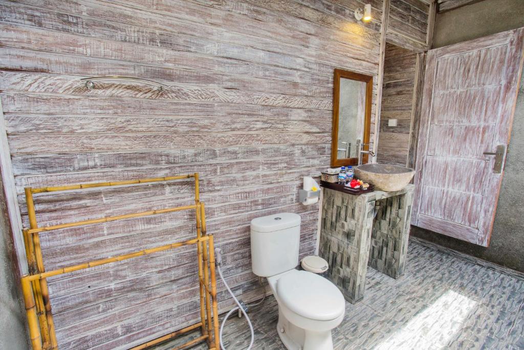 The Syron Huts Lembongan - 13