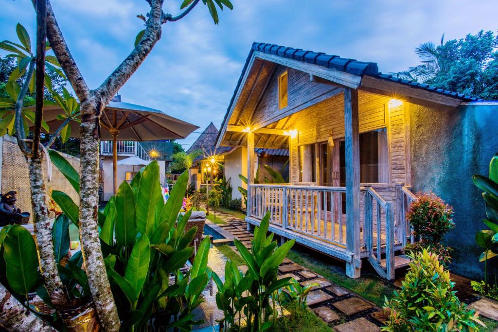 The Syron Huts Lembongan - 9