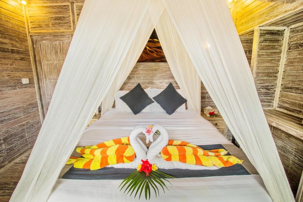 The Syron Huts Lembongan - 4