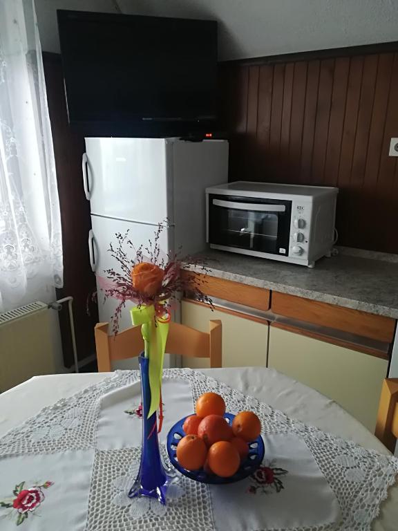 Kuchyň nebo kuchyňský kout v ubytování Apartments & Rooms Stare
