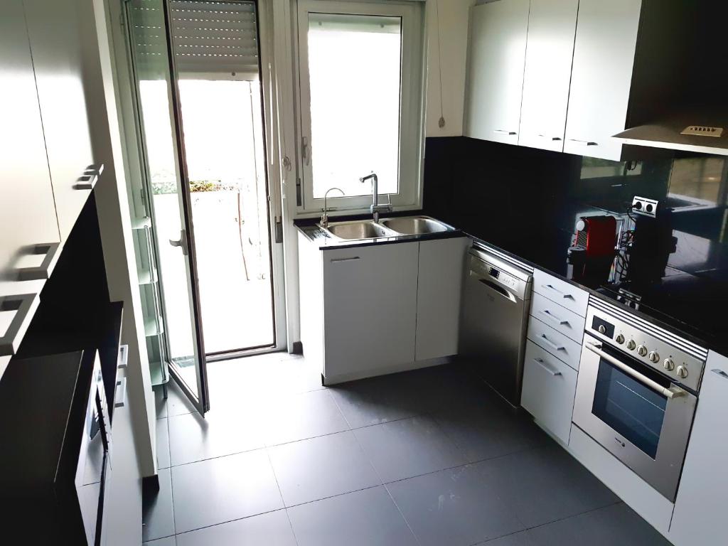 رزرو هتل، Lodging Apartments Forum 15 - آپارتمان انجمن بارسلون با منظره دریا | 09197245266