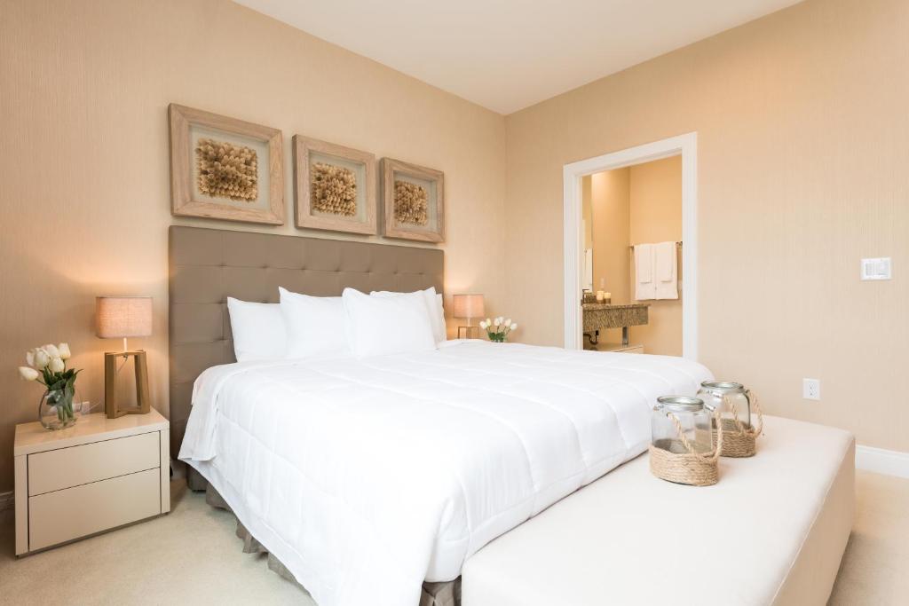 Magic Village Yards Trademark Collection by Wyndham - Four-Bedroom Deluxe Villa With Resort View - Non-Smoking (3 Floors)