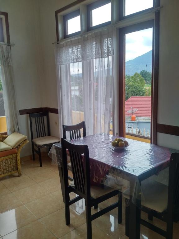 Rumah Mawar Syariah - Suite With Mountain View