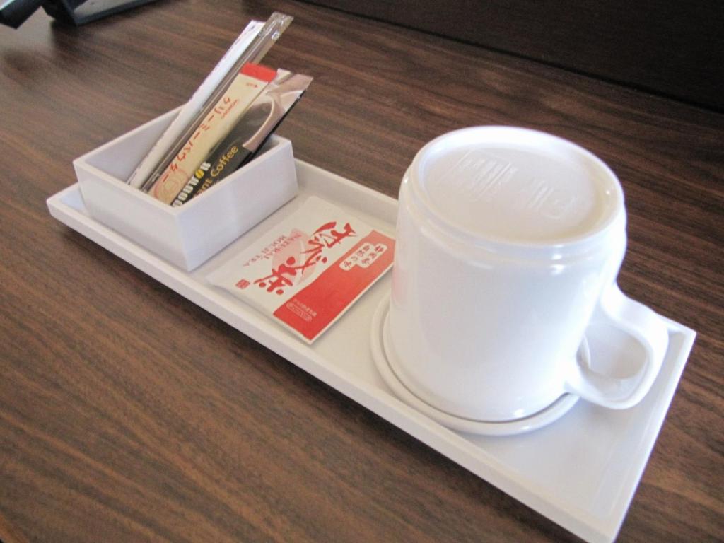 Příslušenství pro přípravu čaje a kávy v ubytování Central Hotel Okayama