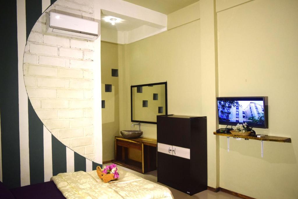 Panda Cottage - Single Bed In Female Dormitory Room