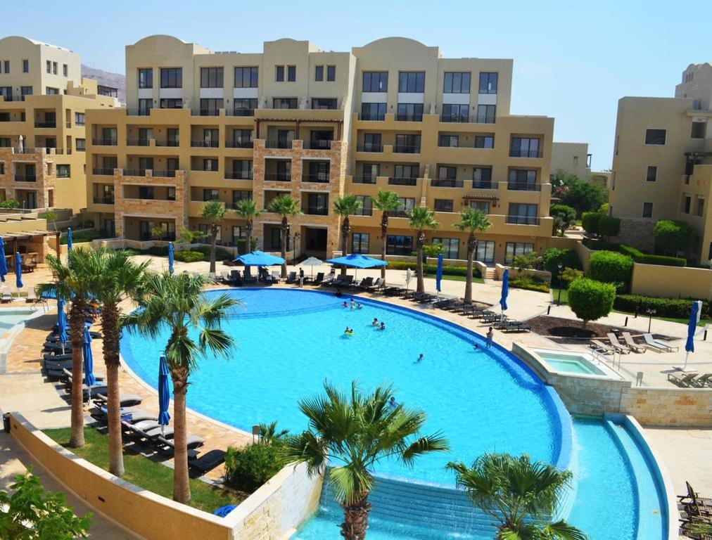 Bazén v ubytování Samarah Resort D44 nebo v jeho okolí