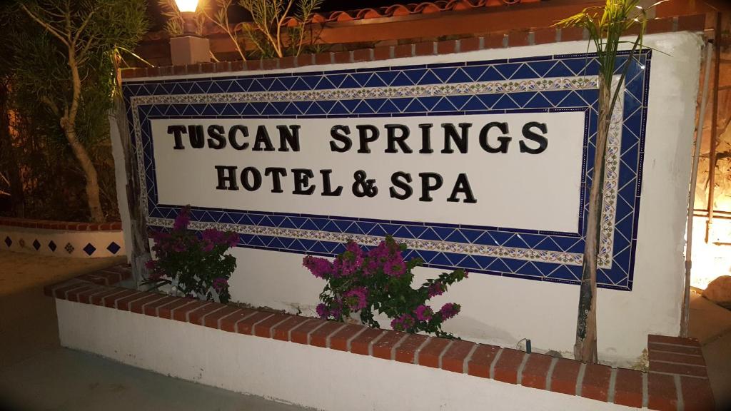 Certifikát, hodnocení, plakát nebo jiný dokument vystavený v ubytování Tuscan Springs Hotel & Spa