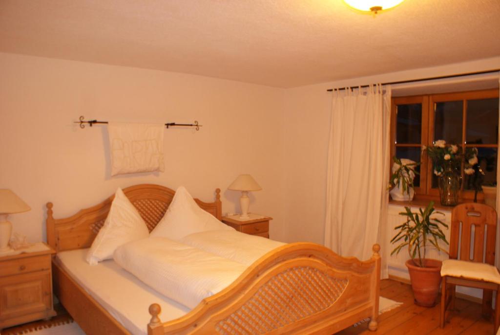 Postel nebo postele na pokoji v ubytování Ferienwohnung Parth