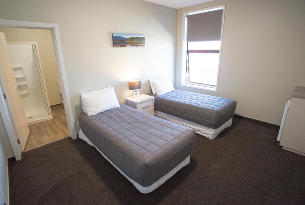 Stumpers Hotel - Studio Standard - Twin
