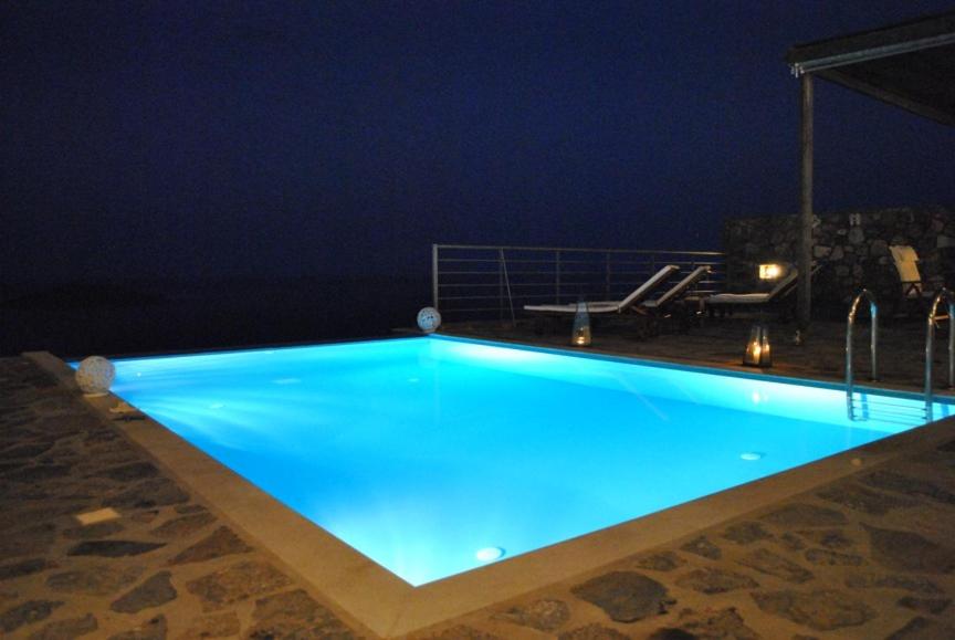 Bazén v ubytovaní Elounda Sunrise Villa alebo v jeho blízkosti