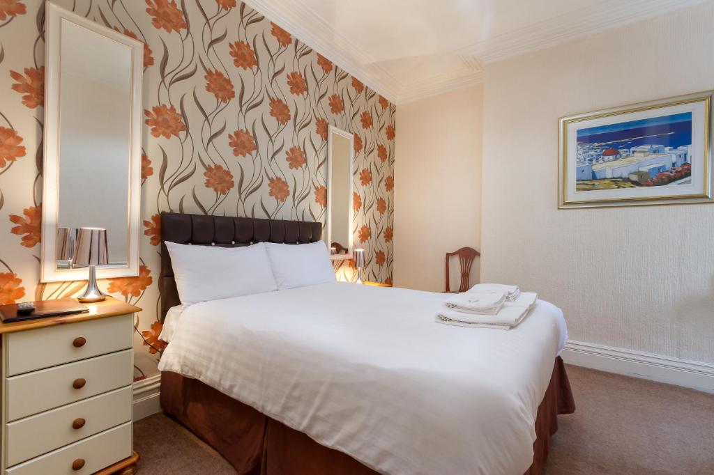 Maples Hotel - Resim 9