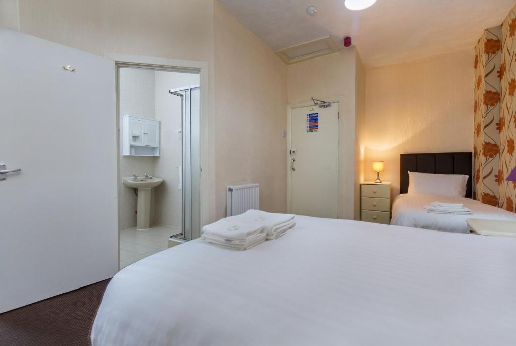 Maples Hotel - Resim 32