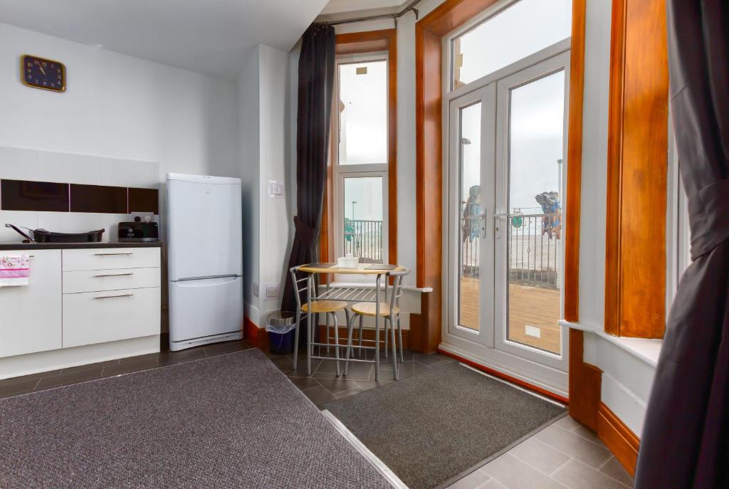 Maples Hotel - Resim 19