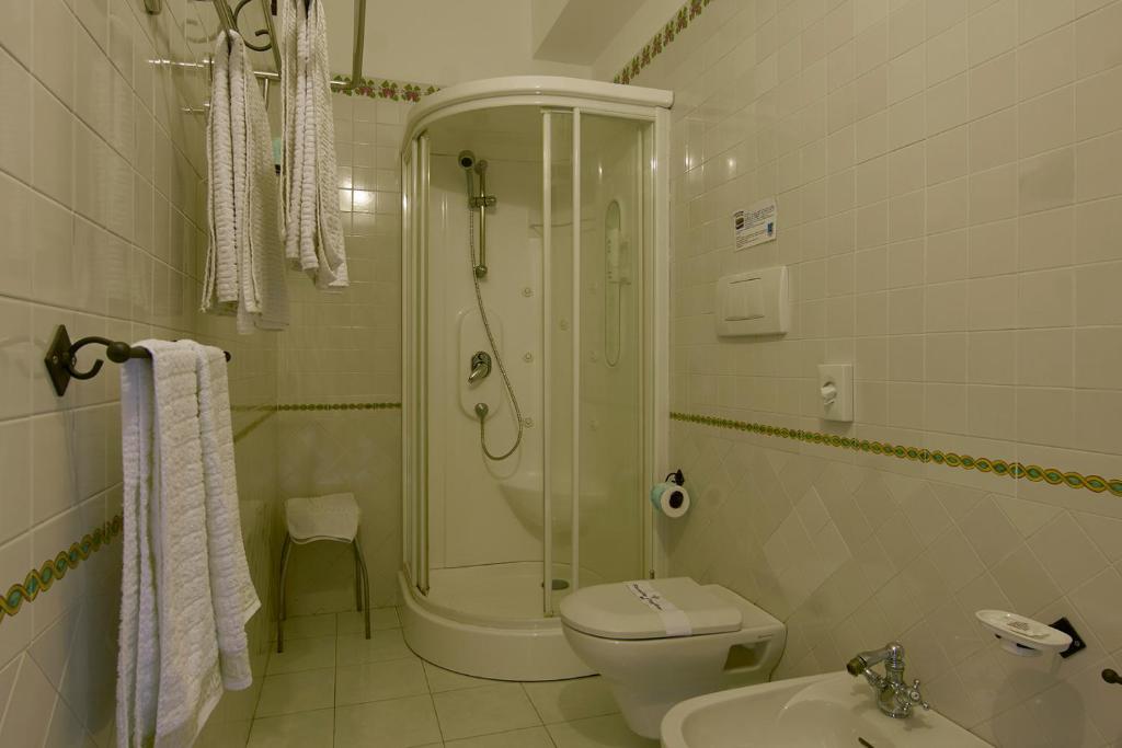 Koupelna v ubytování Hotel A Pinnata