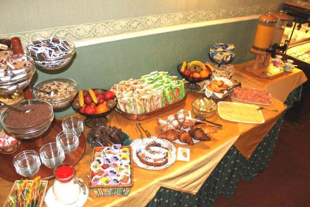 Hotel Milano - Resim 18