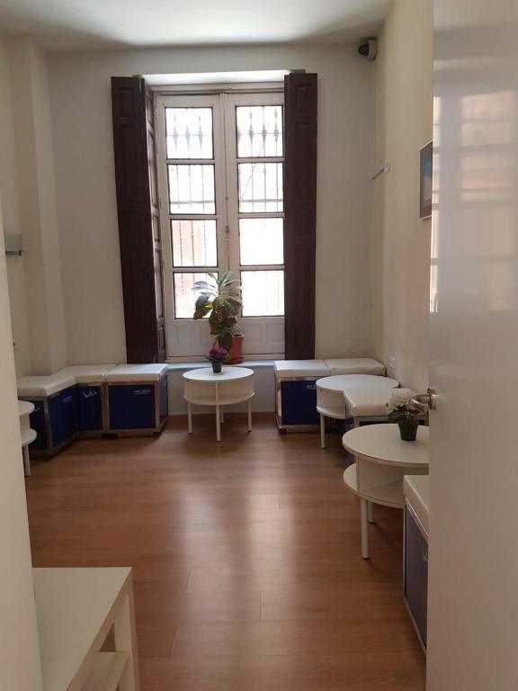 Hotel y Apartamentos Doña Lola - Resim 40