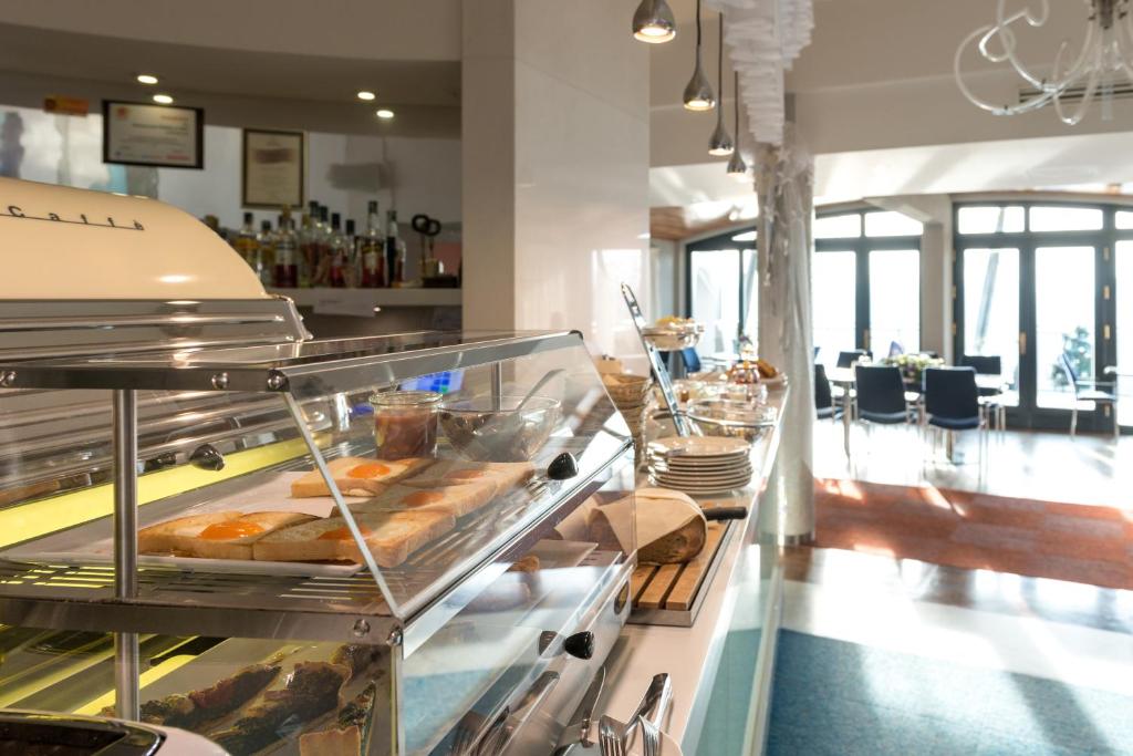 Blue Swan - Resim 26