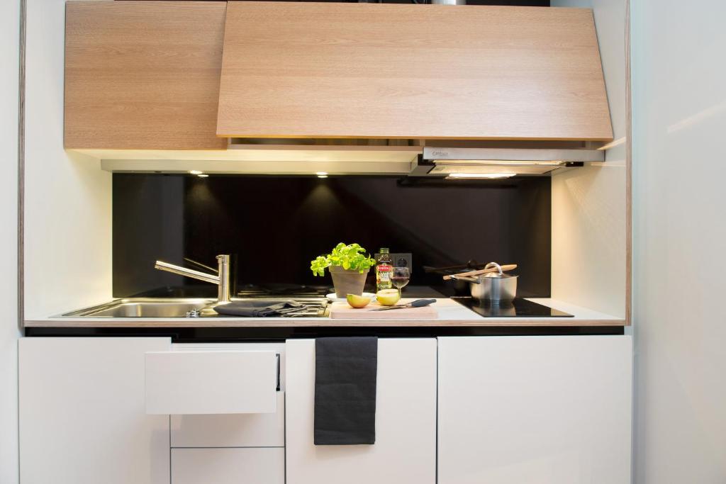 smartments Hamburg Aussenalster - Resim 12