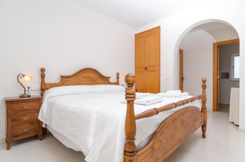 Postel nebo postele na pokoji v ubytování Finca Sant Blai Nou