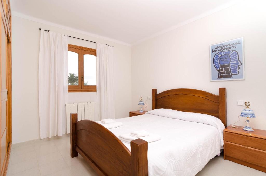 Postel nebo postele na pokoji v ubytování Finca Sant Blai Nou