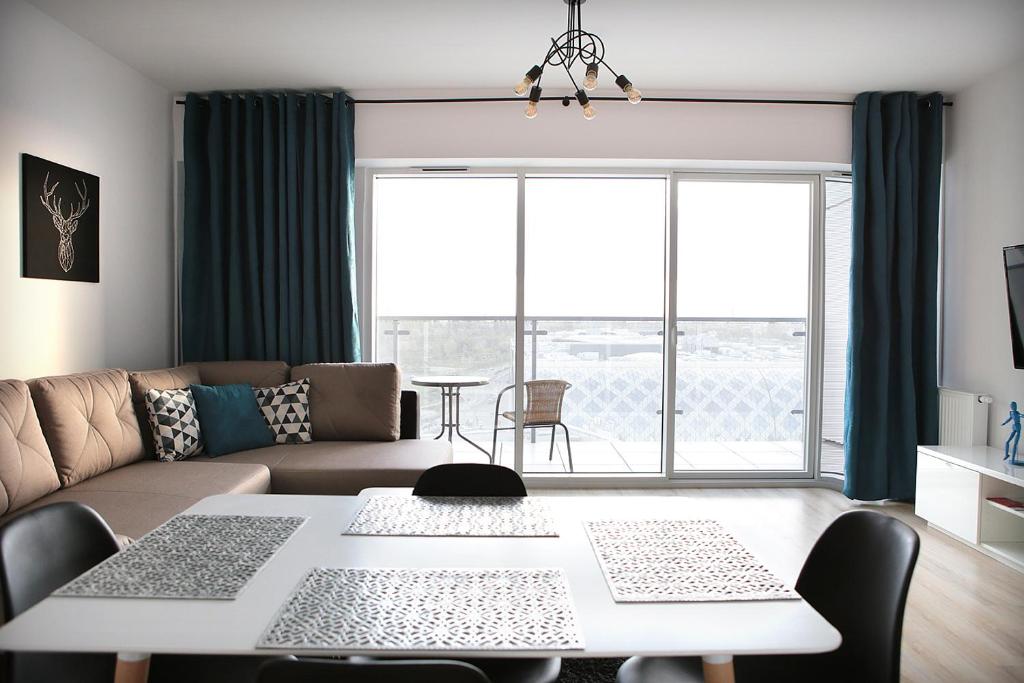 Posedenie v ubytovaní Super-Apartamenty International Fair