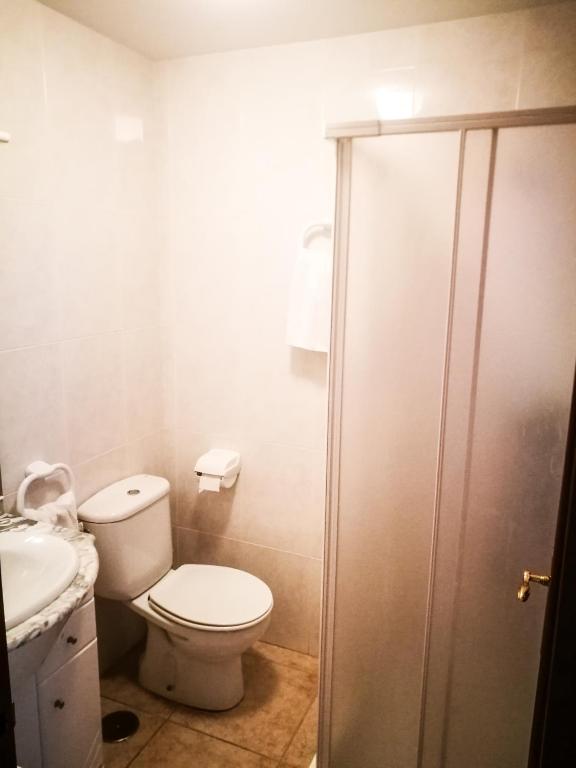 Koupelna v ubytování Apartamentos Granxola