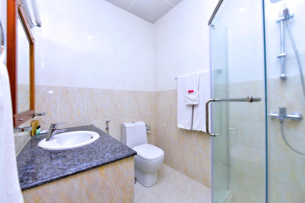 Koupelna v ubytování Hotel Sudu Araliya