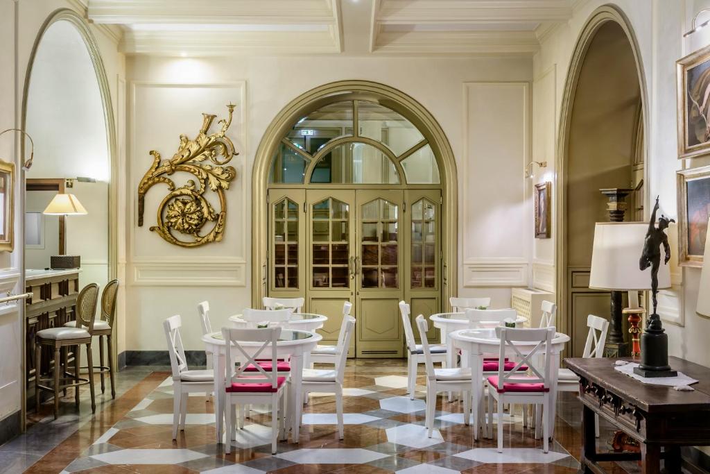 Eurostars Centrale Palace Hotel - Resim 45