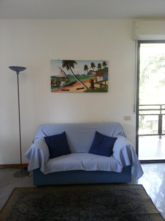 Silvia Marche photo 2