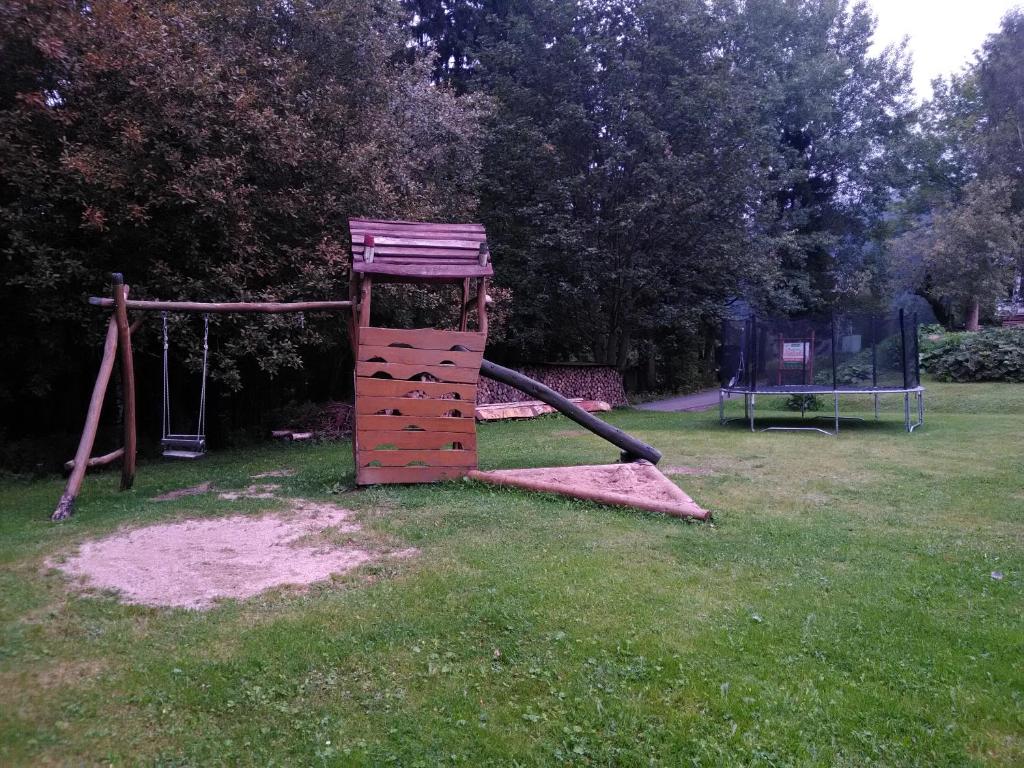 Herní místnost nebo prostor pro děti v ubytování Horska chata Svetlanka