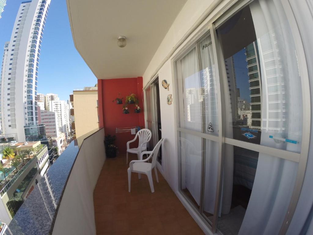  Apto Av. Brasil - Centro