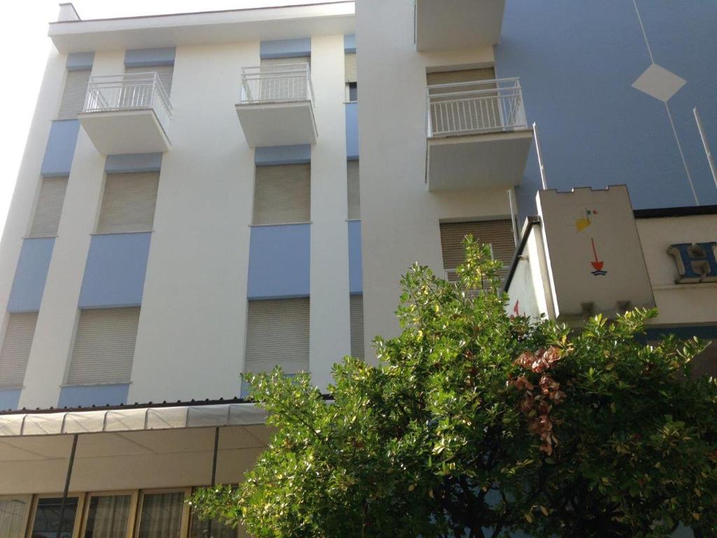 Budova, kde se hotel nachází