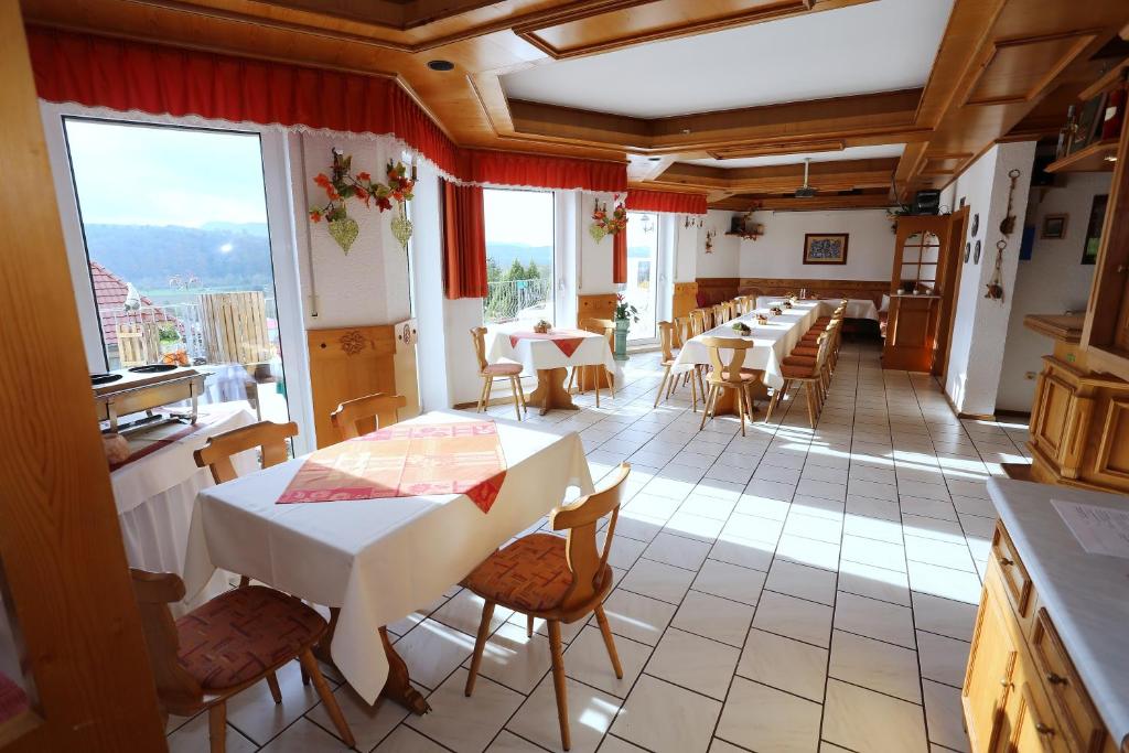 Posezení v ubytování Hotel Waldblick