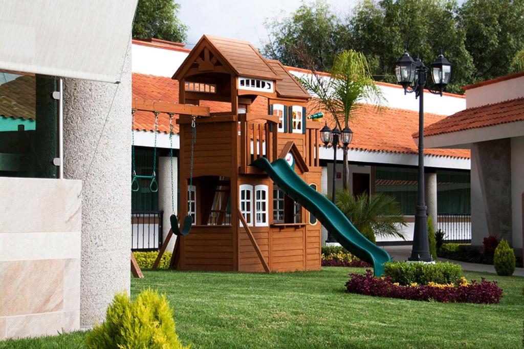 Zahrada ubytování Hotel Ecce Inn & Spa
