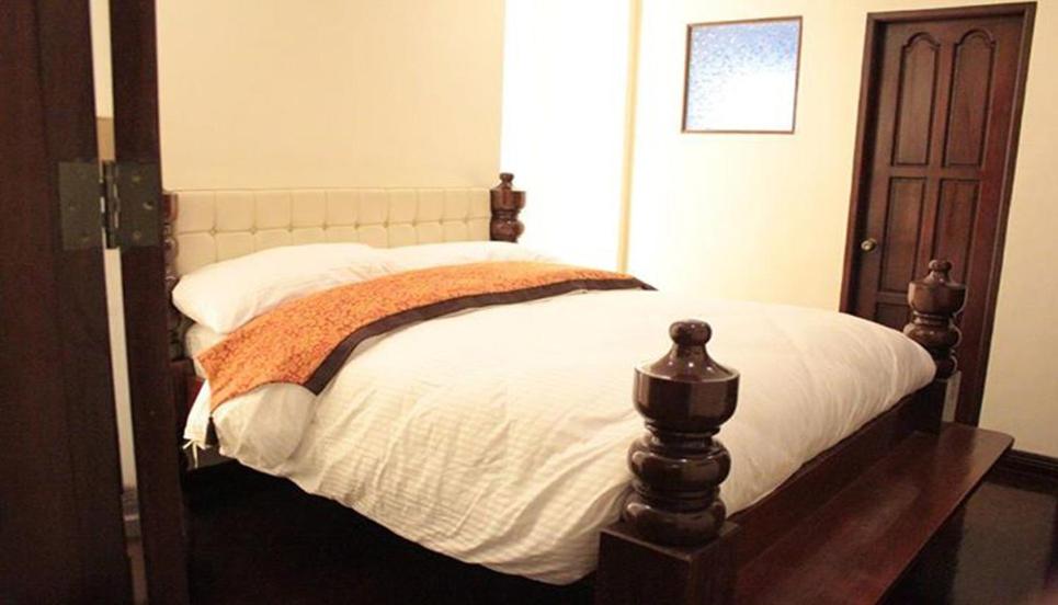 F8 Inn - Formerly F8 Bed & Breakfast - Deluxe Double Room с балконом