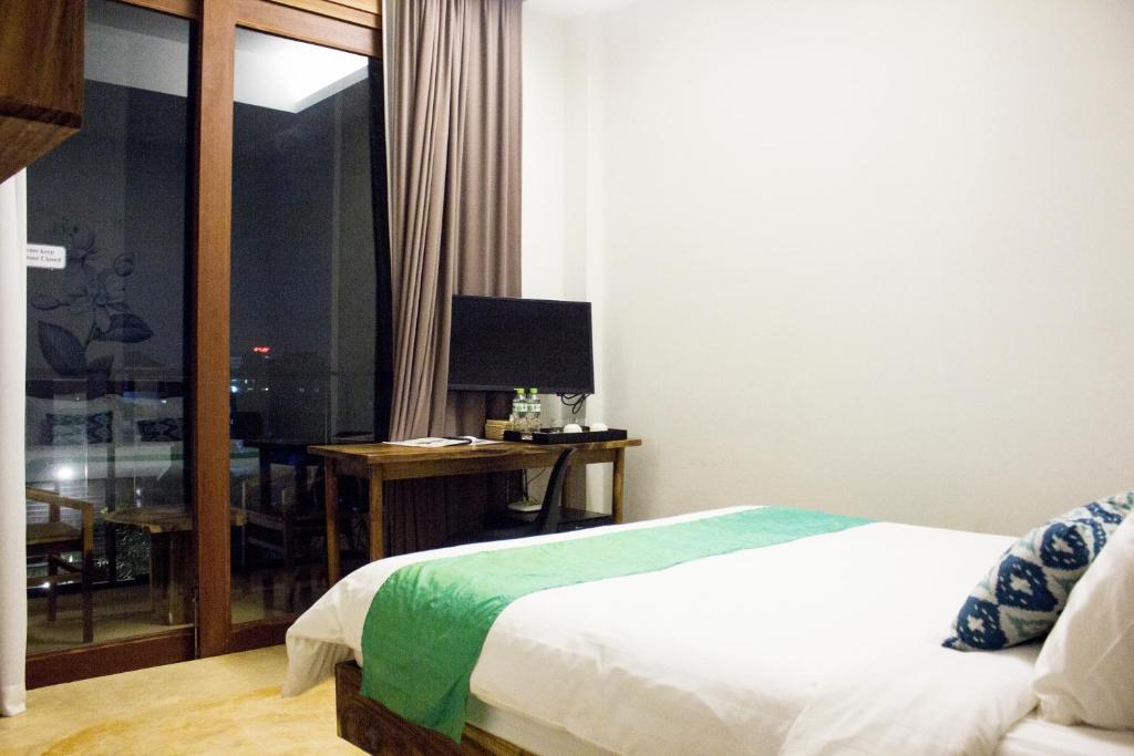 Sarina Boutique Hotel - Familiekamer - 1 Way Airport Pick Up