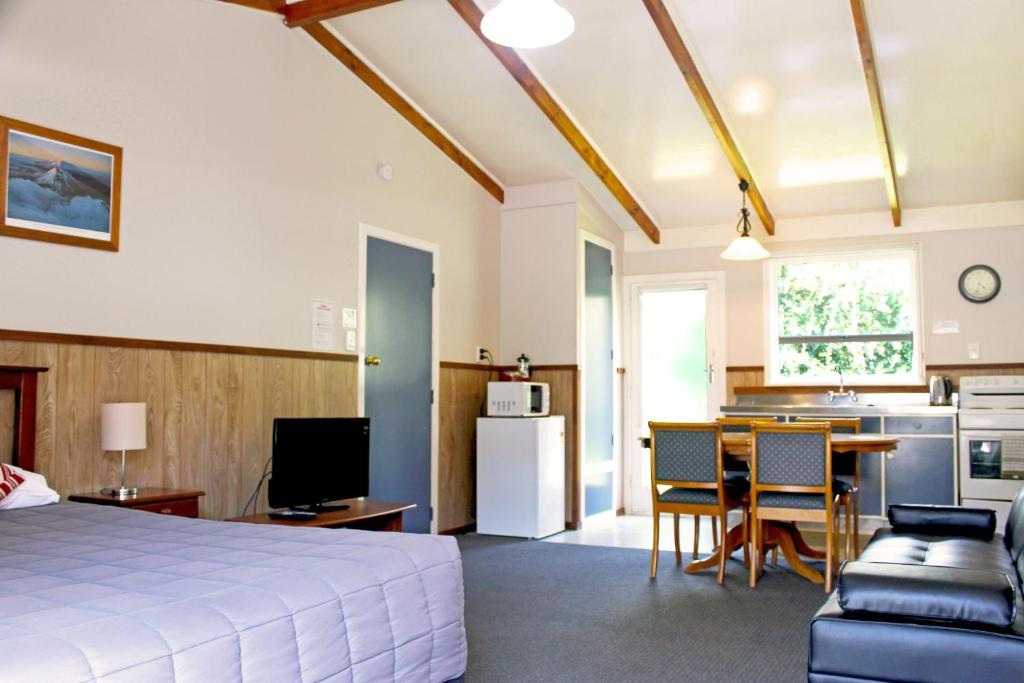 Fairy Springs Motel - Resim 14