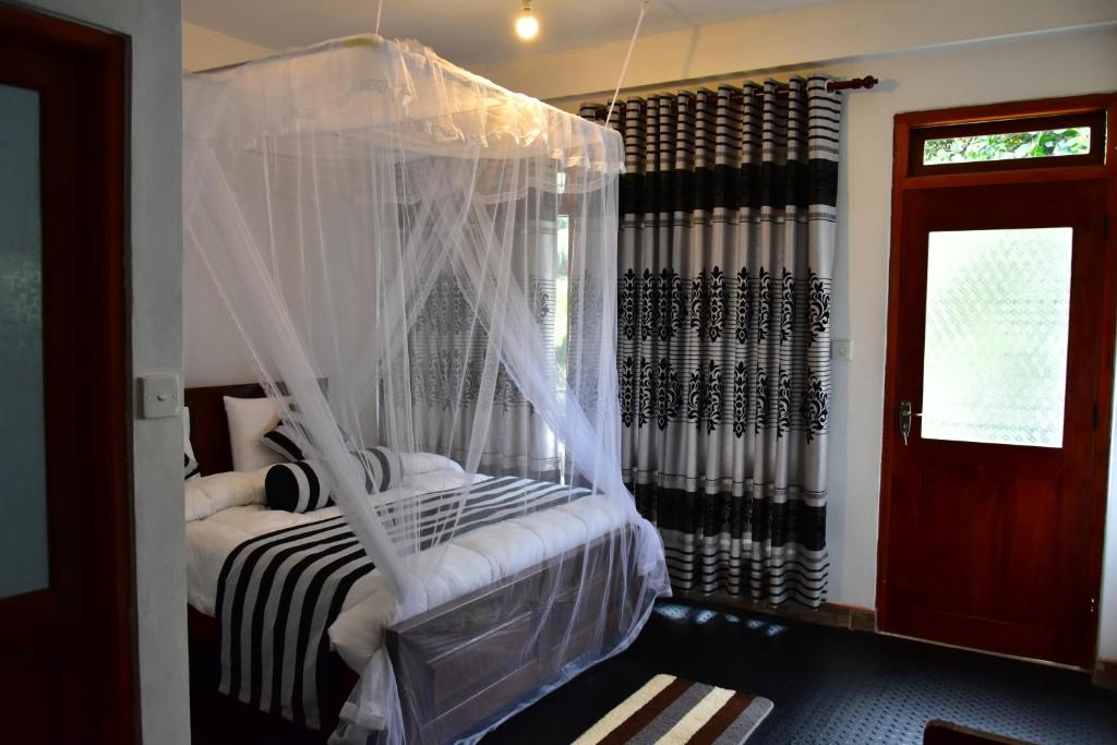 River Splendour Home Stay - 1